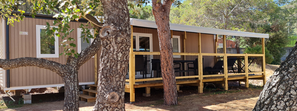 Cottage strand 8